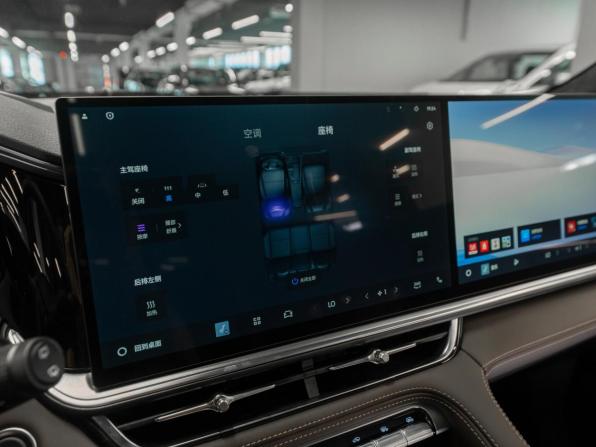 Geely Monjaro I Рестайлинг 2 с пробегом 2026 года, цена 4 170 000 рублей, 26 км, внедорожник, Автокод Объявления