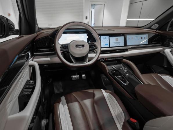 Geely Monjaro I с пробегом 2023 года, цена 2 980 000 рублей, 74354 км, внедорожник, Автокод Объявления