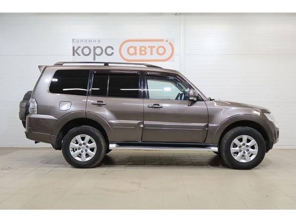 Mitsubishi Pajero IV с пробегом 2011 года, цена 1 799 000 рублей, 262805 км, внедорожник, Автокод Объявления