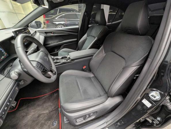 Toyota Camry IX (XV80) China Market с пробегом 2026 года, цена 4 195 000 рублей, 649 км, седан, Автокод Объявления