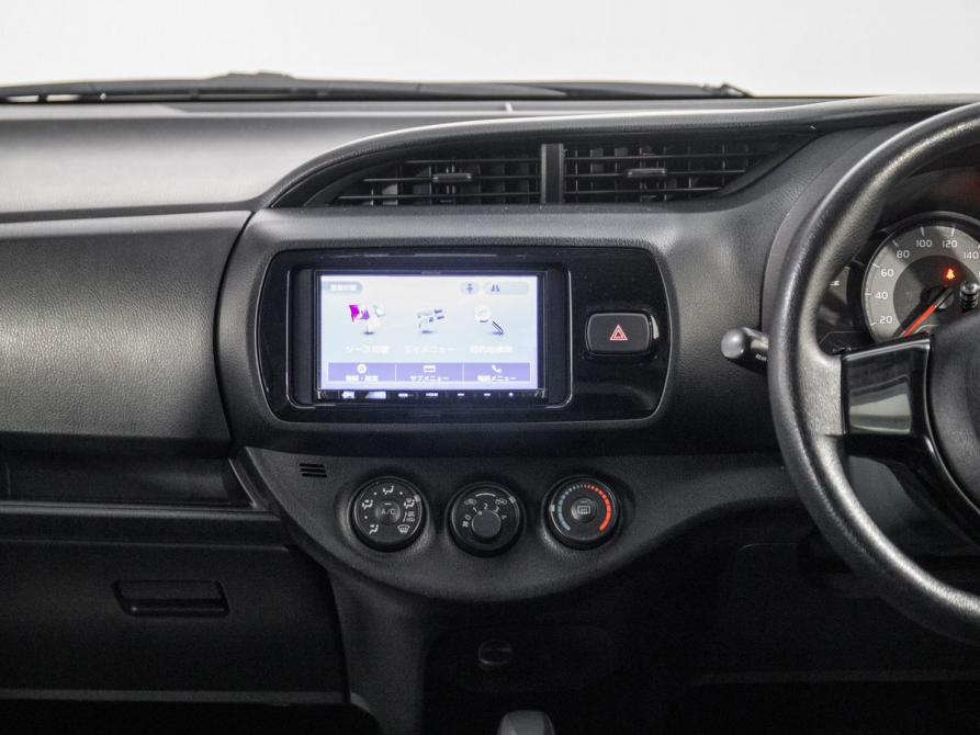 Toyota Vitz III (XP130) Рестайлинг 2 Иркутск  - изображение 11