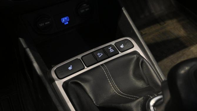 Hyundai Creta I Рестайлинг с пробегом 2021 года, цена 1 895 000 рублей, 95970 км, внедорожник, Автокод Объявления