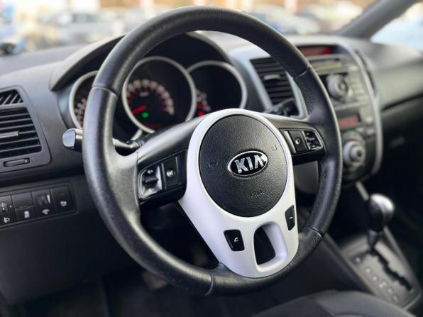 Kia Venga I с пробегом 2012 года, цена 750 000 рублей, 225614 км, минивэн, Автокод Объявления