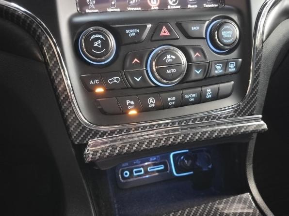 Jeep Grand Cherokee IV (WK2) Рестайлинг с пробегом 2016 года, цена 2 350 000 рублей, 231359 км, внедорожник, Автокод Объявления