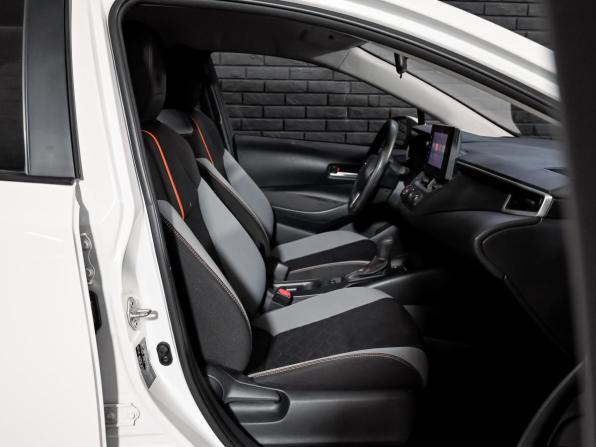 Toyota Corolla XII (E210) с пробегом 2023 года, цена 2 940 000 рублей, 32322 км, седан, Автокод Объявления