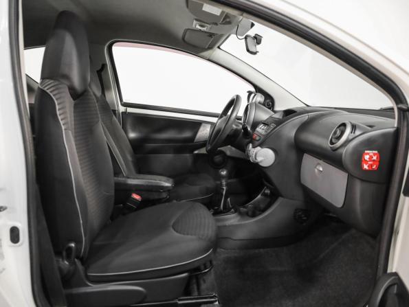 Peugeot 107 I Рестайлинг 2 с пробегом 2012 года, цена 449 000 рублей, 163275 км, хэтчбек, Автокод Объявления