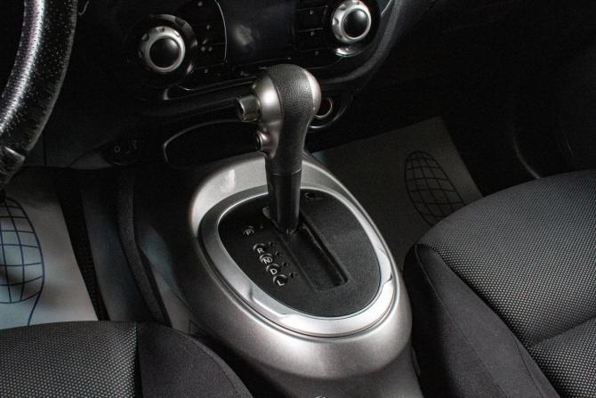 Nissan Juke I с пробегом 2012 года, цена 849 000 рублей, 130000 км, внедорожник, Автокод Объявления