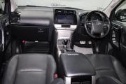 Toyota Land Cruiser Prado 150 Series Рестайлинг 2 Владивосток  - изображение 39