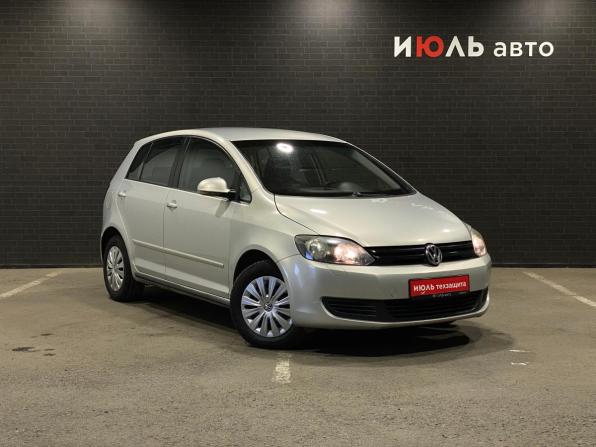 Volkswagen Golf Plus II с пробегом 2010 года, цена 590 000 рублей, 212162 км, хэтчбек, Автокод Объявления