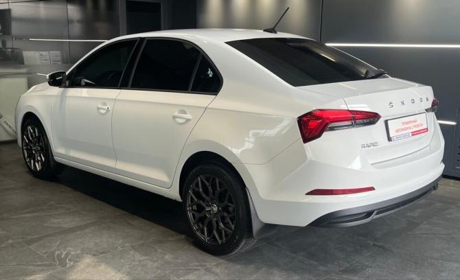 Skoda Rapid II с пробегом 2022 года, цена 1 780 000 рублей, 76091 км, лифтбек, Автокод Объявления