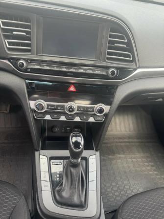 Hyundai Elantra VI (AD) Рестайлинг с пробегом 2019 года, цена 1 749 000 рублей, 60676 км, седан, Автокод Объявления