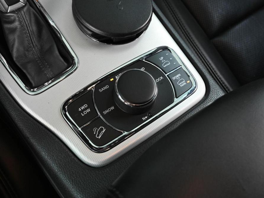 Jeep Grand Cherokee IV (WK2) Рестайлинг Ростов-на-Дону  - изображение 19