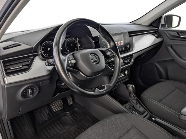 Skoda Rapid II с пробегом 2022 года, цена 1 595 000 рублей, 109296 км, лифтбек, Автокод Объявления