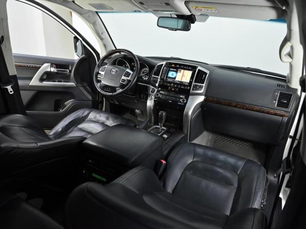 Toyota Land Cruiser 200 Series Рестайлинг 1 с пробегом 2014 года, цена 3 499 000 рублей, 169000 км, внедорожник, Автокод Объявления