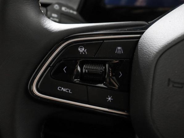 Geely Monjaro I с пробегом 2024 года, цена 3 549 000 рублей, 28085 км, внедорожник, Автокод Объявления