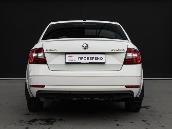 Skoda Octavia III (A7) Рестайлинг с пробегом 2017 года, цена 1 660 000 рублей, 158584 км, лифтбек, Автокод Объявления