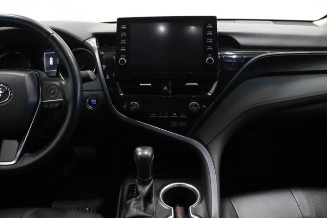 Toyota Camry VIII (XV70) Рестайлинг с пробегом 2022 года, цена 3 450 000 рублей, 60588 км, седан, Автокод Объявления