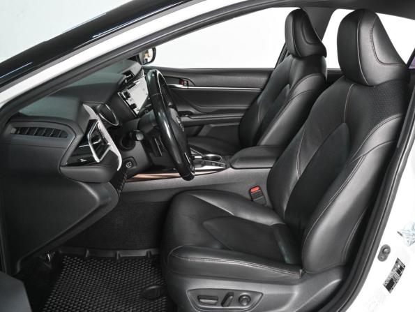 Toyota Camry VIII (XV70) с пробегом 2018 года, цена 3 239 000 рублей, 97568 км, седан, Автокод Объявления