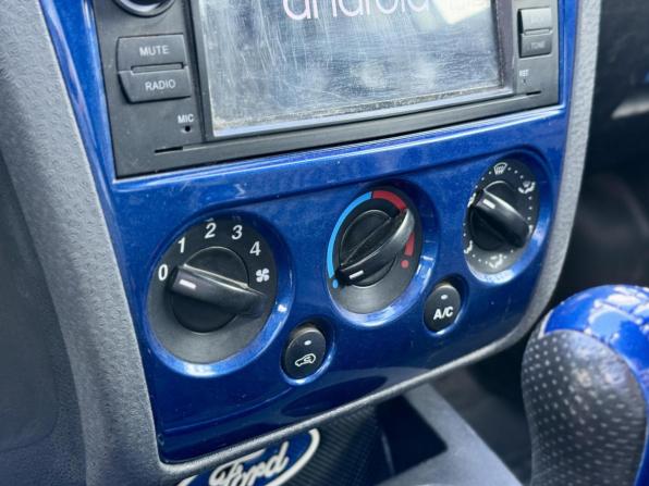 Ford Fusion I Рестайлинг с пробегом 2010 года, цена 437 000 рублей, 279992 км, хэтчбек, Автокод Объявления