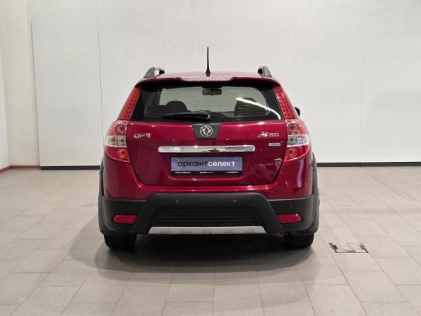 Dongfeng H30 Cross с пробегом 2016 года, цена 699 000 рублей, 62303 км, хэтчбек, Автокод Объявления