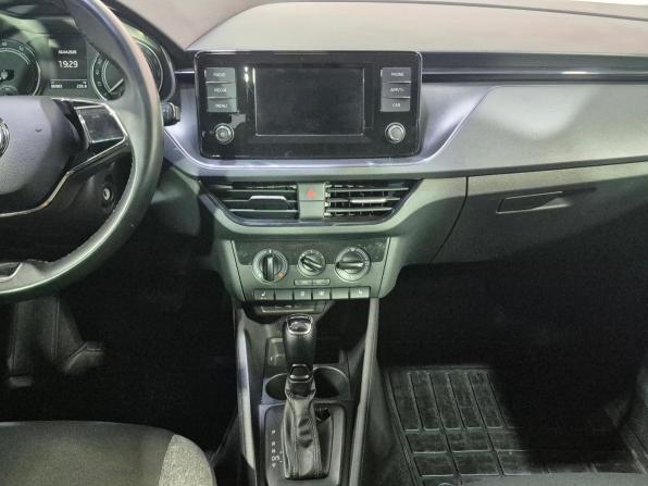 Skoda Rapid II с пробегом 2022 года, цена 1 599 000 рублей, 87000 км, лифтбек, Автокод Объявления