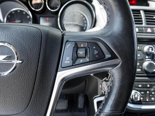Opel Mokka I с пробегом 2014 года, цена 1 268 600 рублей, 87937 км, внедорожник, Автокод Объявления