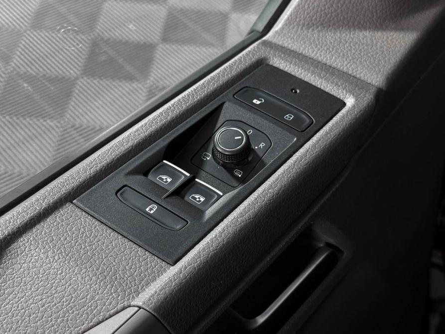 Volkswagen Caravelle T6 Рестайлинг Санкт-Петербург  - изображение 10