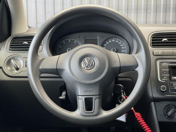 Volkswagen Polo V с пробегом 2014 года, цена 837 000 рублей, 161787 км, седан, Автокод Объявления