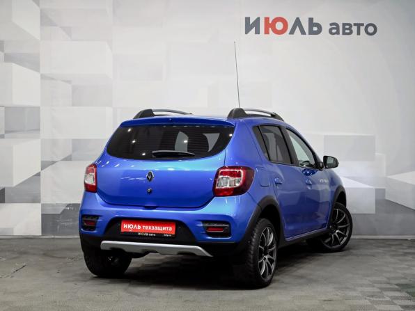Renault Sandero II Рестайлинг с пробегом 2021 года, цена 950 000 рублей, 122722 км, хэтчбек, Автокод Объявления