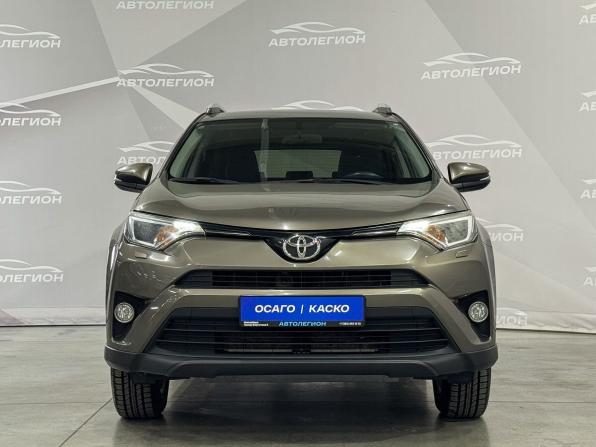 Toyota RAV4 IV (XA40) Рестайлинг с пробегом 2016 года, цена 2 330 000 рублей, 143200 км, внедорожник, Автокод Объявления