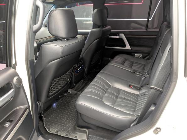 Toyota Land Cruiser 200 Series Рестайлинг 2 с пробегом 2019 года, цена 7 550 000 рублей, 132326 км, внедорожник, Автокод Объявления