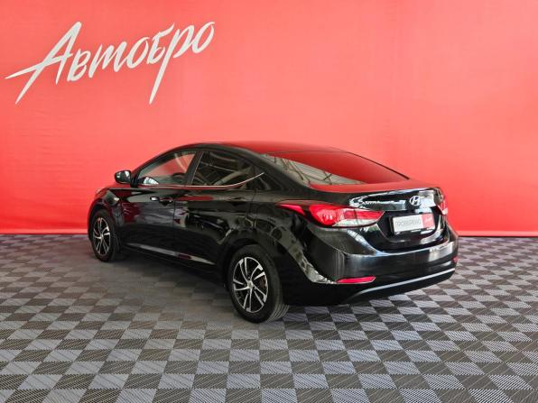 Hyundai Elantra V (MD) Рестайлинг с пробегом 2015 года, цена 1 157 000 рублей, 157500 км, седан, Автокод Объявления