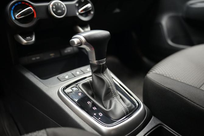Kia Rio IV Рестайлинг с пробегом 2021 года, цена 1 780 000 рублей, 84656 км, хэтчбек, Автокод Объявления