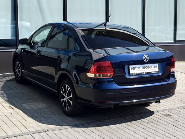 Volkswagen Polo V Рестайлинг с пробегом 2016 года, цена 1 159 000 рублей, 102500 км, седан, Автокод Объявления
