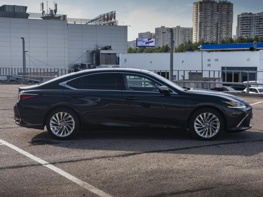 Lexus ES VII Москва  - изображение 6