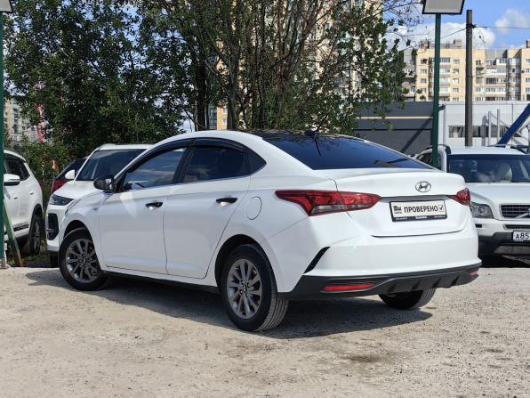 Hyundai Solaris II Рестайлинг с пробегом 2021 года, цена 1 169 000 рублей, 183000 км, седан, Автокод Объявления
