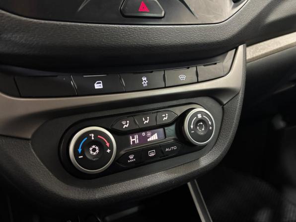 Lada (ВАЗ) Vesta I с пробегом 2019 года, цена 860 000 рублей, 111628 км, седан, Автокод Объявления