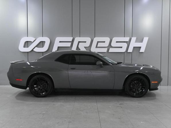 Dodge Challenger III Рестайлинг 2 с пробегом 2019 года, цена 3 349 000 рублей, 121158 км, купе, Автокод Объявления
