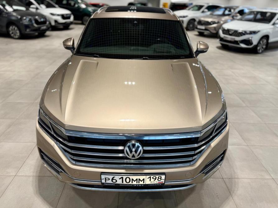 Volkswagen Touareg III Великий Новгород  - изображение 2