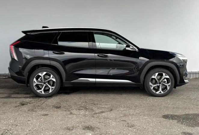 Geely Atlas II с пробегом 2024 года, цена 2 695 000 рублей, 28004 км, внедорожник, Автокод Объявления