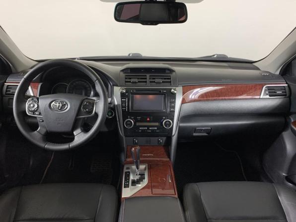 Toyota Camry VII (XV50) с пробегом 2012 года, цена 1 379 000 рублей, 246898 км, седан, Автокод Объявления