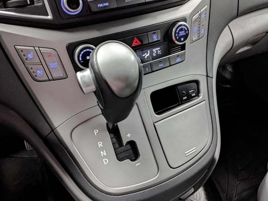 Hyundai Grand Starex I Рестайлинг Санкт-Петербург  - изображение 21