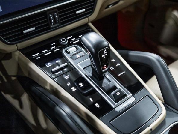 Porsche Cayenne III с пробегом 2020 года, цена 9 687 150 рублей, 66591 км, внедорожник, Автокод Объявления