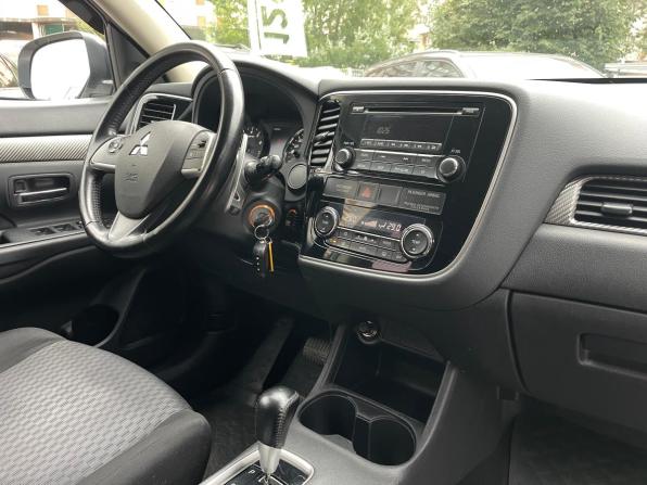 Mitsubishi Outlander III Рестайлинг с пробегом 2014 года, цена 1 099 000 рублей, 284000 км, внедорожник, Автокод Объявления