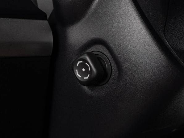 Toyota Land Cruiser Prado 150 Series Рестайлинг 2 с пробегом 2019 года, цена 5 879 000 рублей, 184028 км, внедорожник, Автокод Объявления