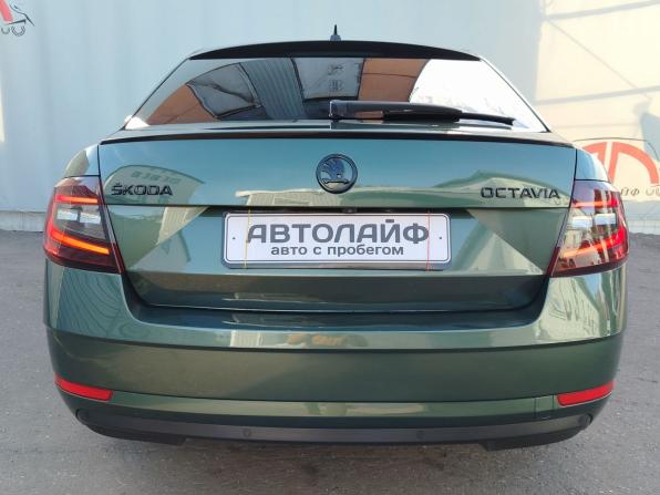 Skoda Octavia III (A7) Рестайлинг с пробегом 2019 года, цена 2 199 000 рублей, 154394 км, лифтбек, Автокод Объявления
