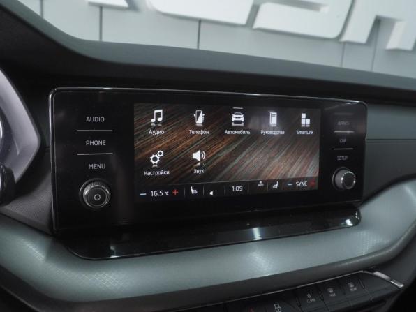 Skoda Octavia IV (A8) с пробегом 2021 года, цена 2 339 000 рублей, 92837 км, лифтбек, Автокод Объявления