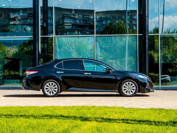 Toyota Camry VIII (XV70) с пробегом 2020 года, цена 2 470 000 рублей, 123562 км, седан, Автокод Объявления