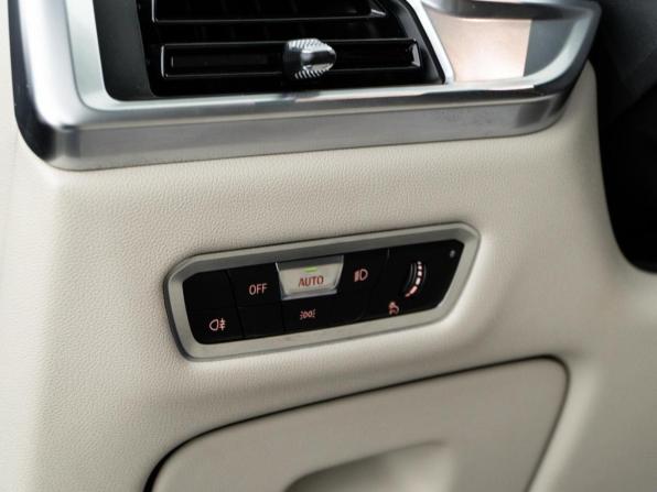 BMW X7 I (G07) Рестайлинг с пробегом 2022 года, цена 12 997 077 рублей, 26115 км, внедорожник, Автокод Объявления