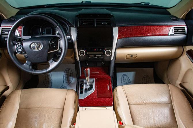 Toyota Camry VII (XV50) с пробегом 2013 года, цена 1 749 000 рублей, 314000 км, седан, Автокод Объявления